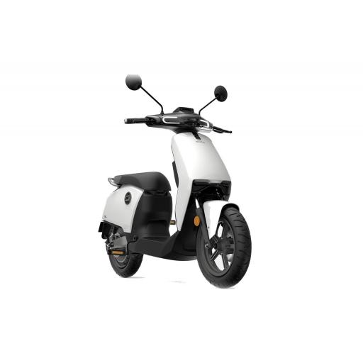Super Soco CUx Electric Moped White Front Right