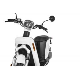 Askoll ES Pro White Front Detail.jpg