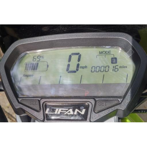 Lifan E3 Dash.jpg