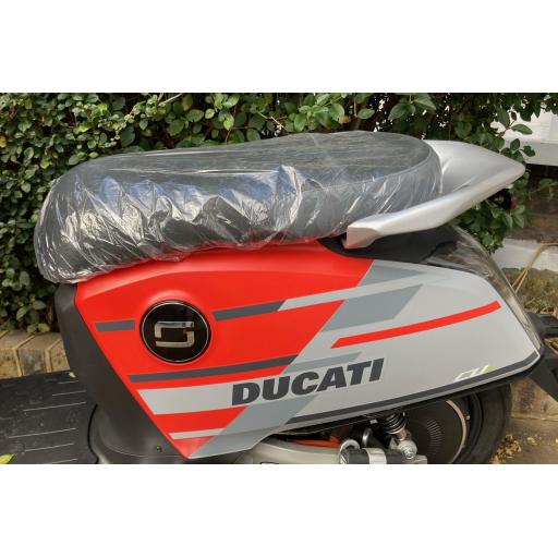 Super Soco CUx Ducati LHS.jpg