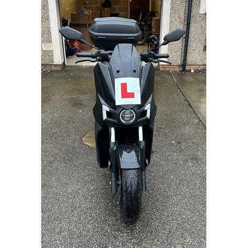 Silence S01 Black Electric Scooter 1.jpg