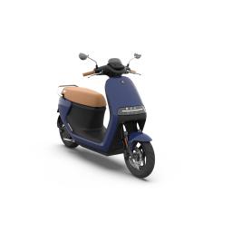 Segway e125 Blue Front left 2.jpg