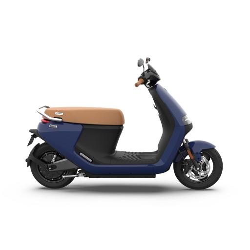 Segway e125 Blue Right.jpg