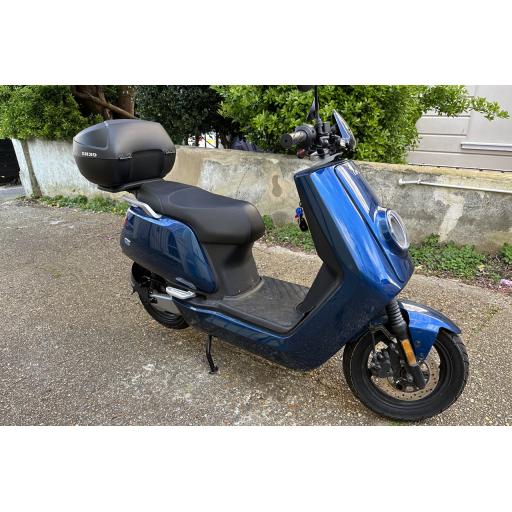 Niu NQi Sport Blue Electric Moped Right Side.jpg