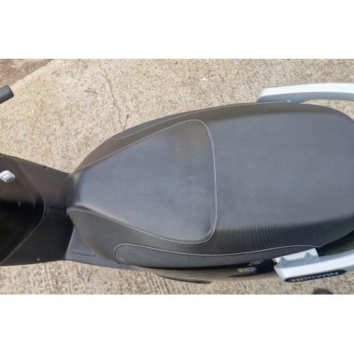 Horwin EK3 Ex-demo Seat.jpg