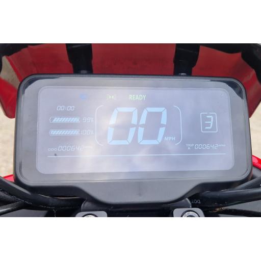 Lexmoto LX08 Electric Moped Red - Dash.jpg