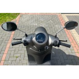 Lexmoto LX06 Electric Scooter - Grey 3.jpg