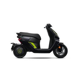 Zehoo AE6+ Electric Scooter - Black Right Side.jpg