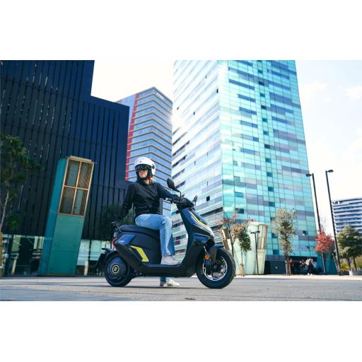 Zehoo AE6+ Electric Scooter (27).jpg