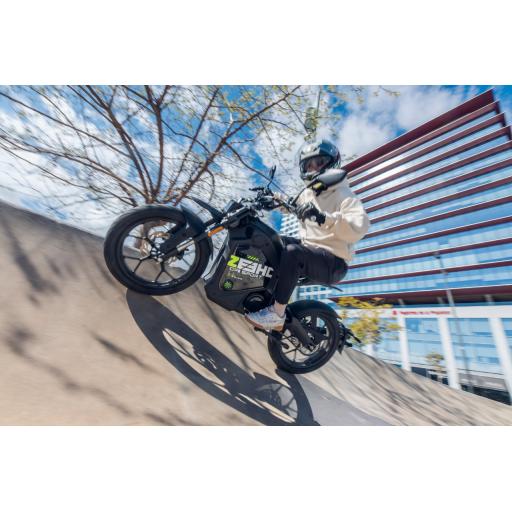 Zeeho City Sport Electric Motorcycle (105).jpg