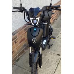 Eskuta SX250 Black 3.jpg