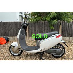 Ecooter Electric Scooter 4.jpg