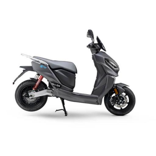 MotoGB E4 Electric Moped - Grey (102).jpg