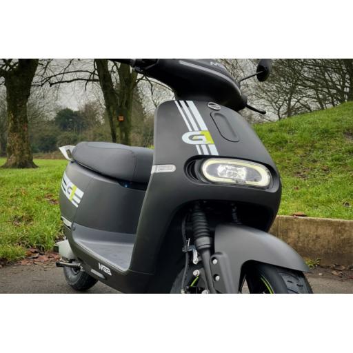 MotoGB G1 2kw Electric Moped - Detailed View (10).jpg