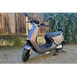 Yade G5 Electric Moped - Grey (6).jpg