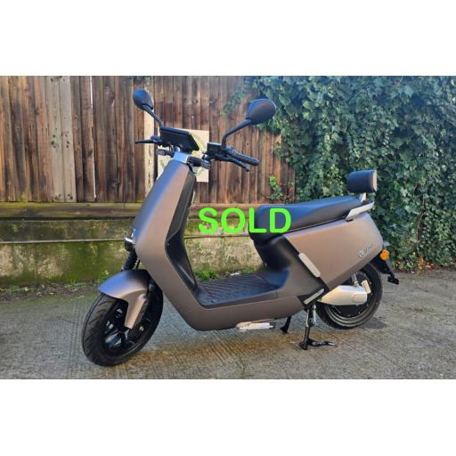 Yade G5 Electric Moped - Grey (9).jpg