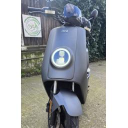 Pre-owned Grey NIU NQi ER Electric Moped (3).jpg