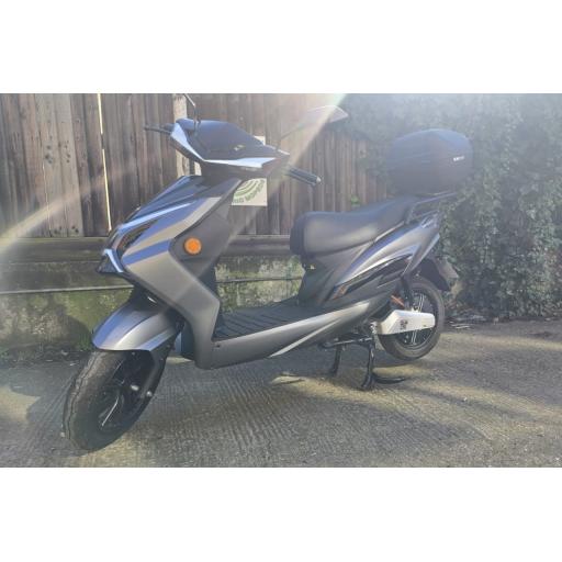 Lveng LX01 Thelmoco Xtra Grey Electric Moped (13).jpg