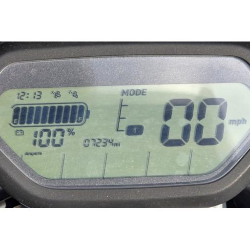 Pre-owned Grey NIU NQi ER Electric Moped (12).jpg