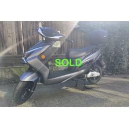 Lveng LX01 Thelmoco Xtra Grey Electric Moped (13).jpg