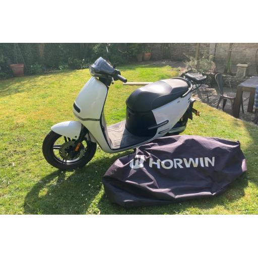 Horwin EK3 Electric Moped - White (4).jpg