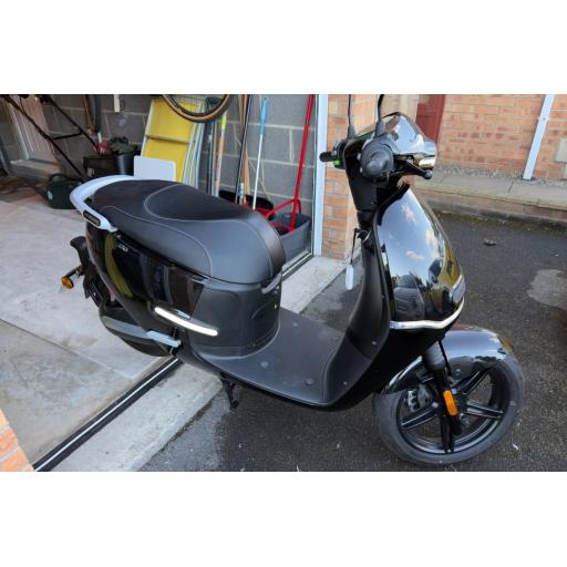 Horwin EK3 Electric Motorcycle - Black (3).jpg