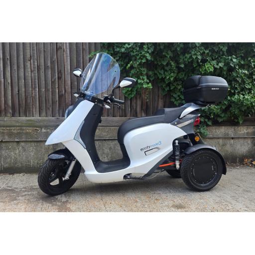 ECCity Model 3 - Pre-owned - 02-23