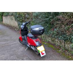 Vmoto CUx Electric Moped - Red (2).jpg
