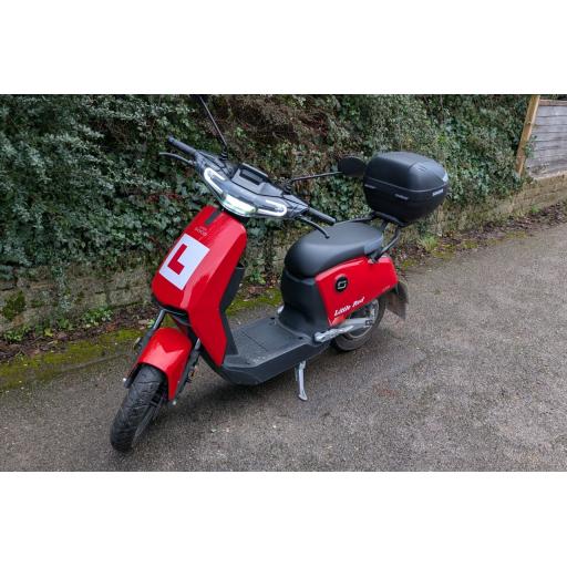 Vmoto CUx Electric Moped - Red (1).jpg