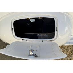 Artisan EV2000r White Electric Moped (9).jpg