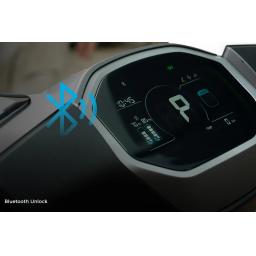 Yade Velax Electric Motorcycle Details View (1).jpg