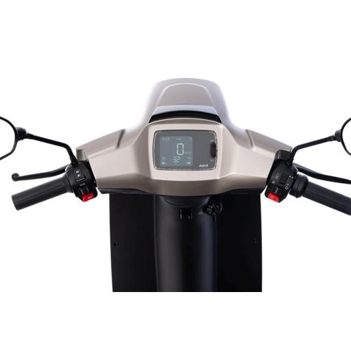 Askoll NGS3 Electric Scooter - Detail (5).jpg