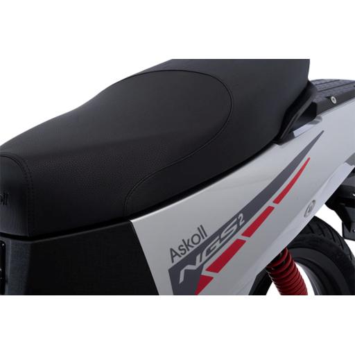 Askoll NGS2 electric moped - Detail (5).jpg