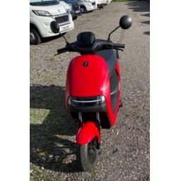 Pre-owned Segway E110s - Red (2).jpg