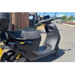 Pre-Owned Segway E300 Electric Scooter (5).jpg