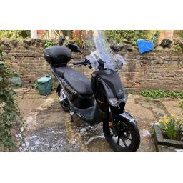 Vmoto CPx 74v Black Electric Scooter (2).jpg