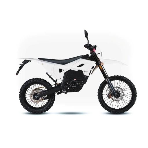 Stomp Haywire 2026 - Right Side - White.jpg