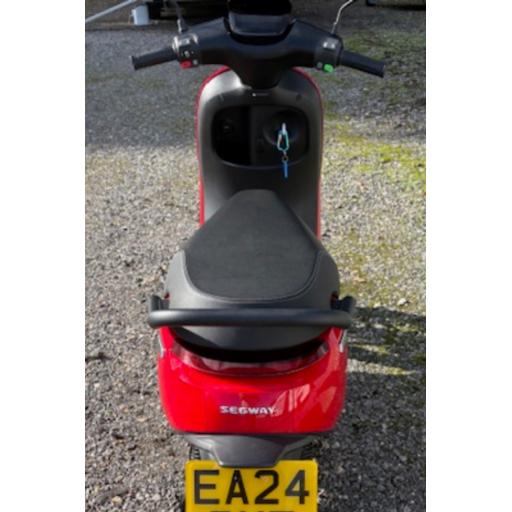 Pre-owned Segway E110s - Red (4).jpg