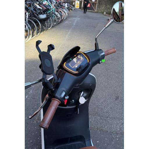 Segway E125 Electric Moped - White (4).jpg