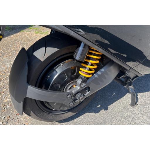 Pre-Owned Segway E300 Electric Scooter (4).jpg