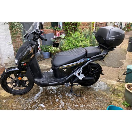 Vmoto CPx 74v Black Electric Scooter (4).jpg