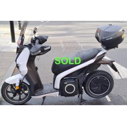 Pre-owned Silence S01 Electric Motorcycle - White (6).jpg